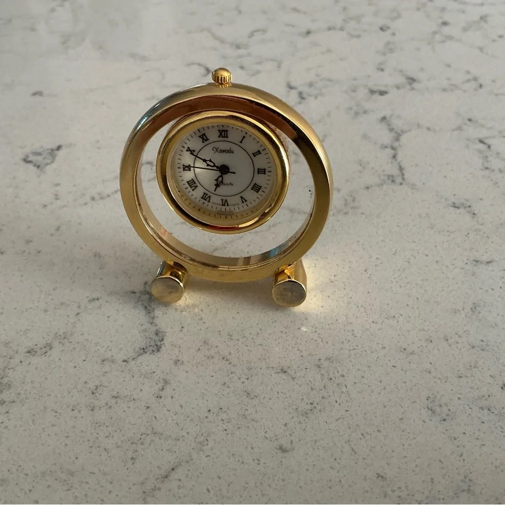 Vintage Xanadu miniature quartz clock Japanese movement gold based